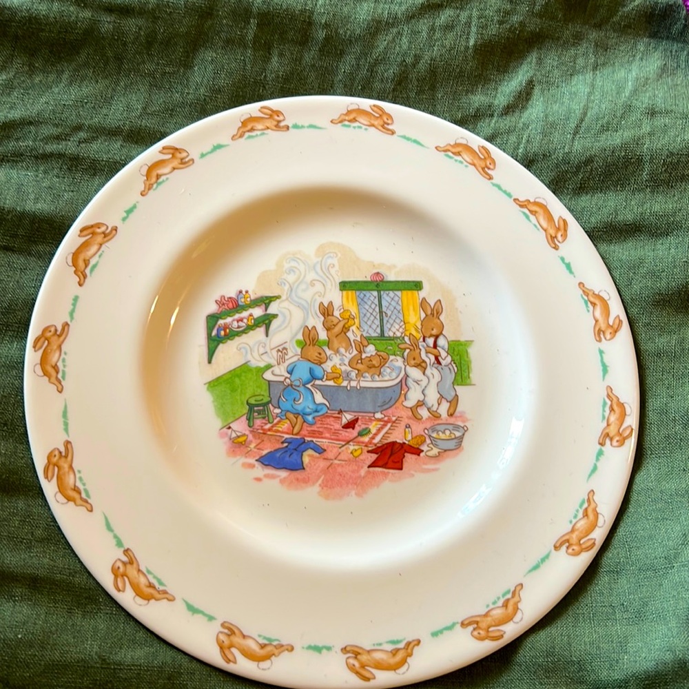 Bunnykins 8” plate